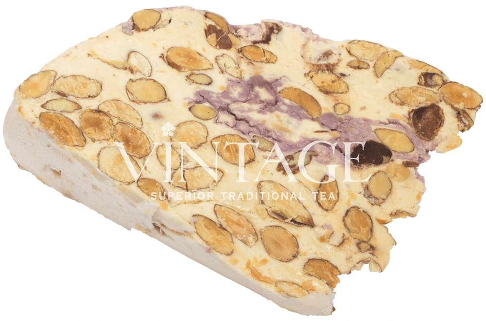 : нуга с черникой